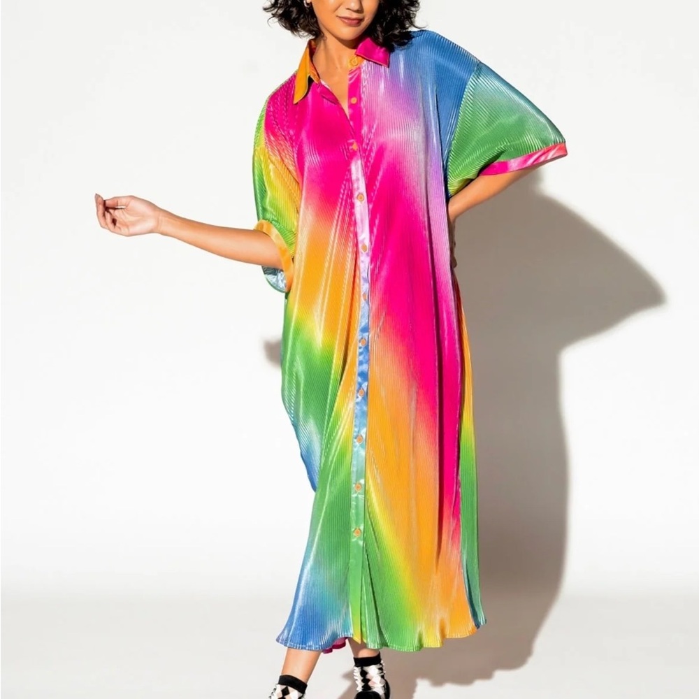 NWT Dressed in Lala So Far So Good Plisse’ Rainbow Dress 🌈